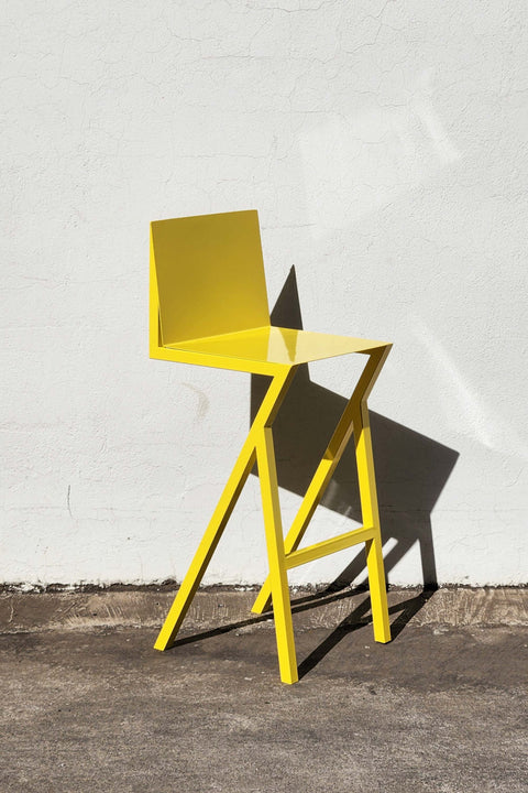 Silla Alta Pliego, taburete moderno para barras y mesones.