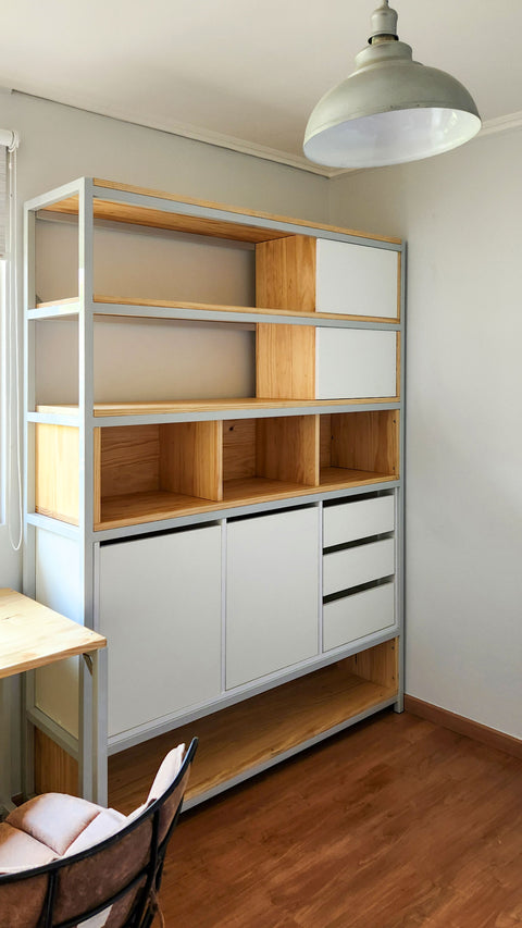 Estante y escritorio - Chicureo