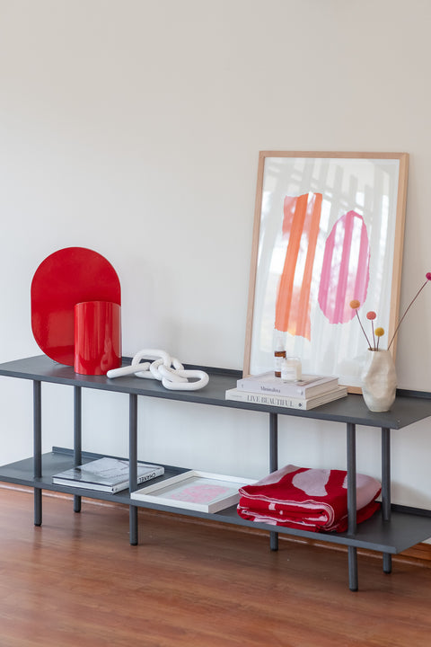Rack Pilote, mueble para TV con estructura de acero resistente.
